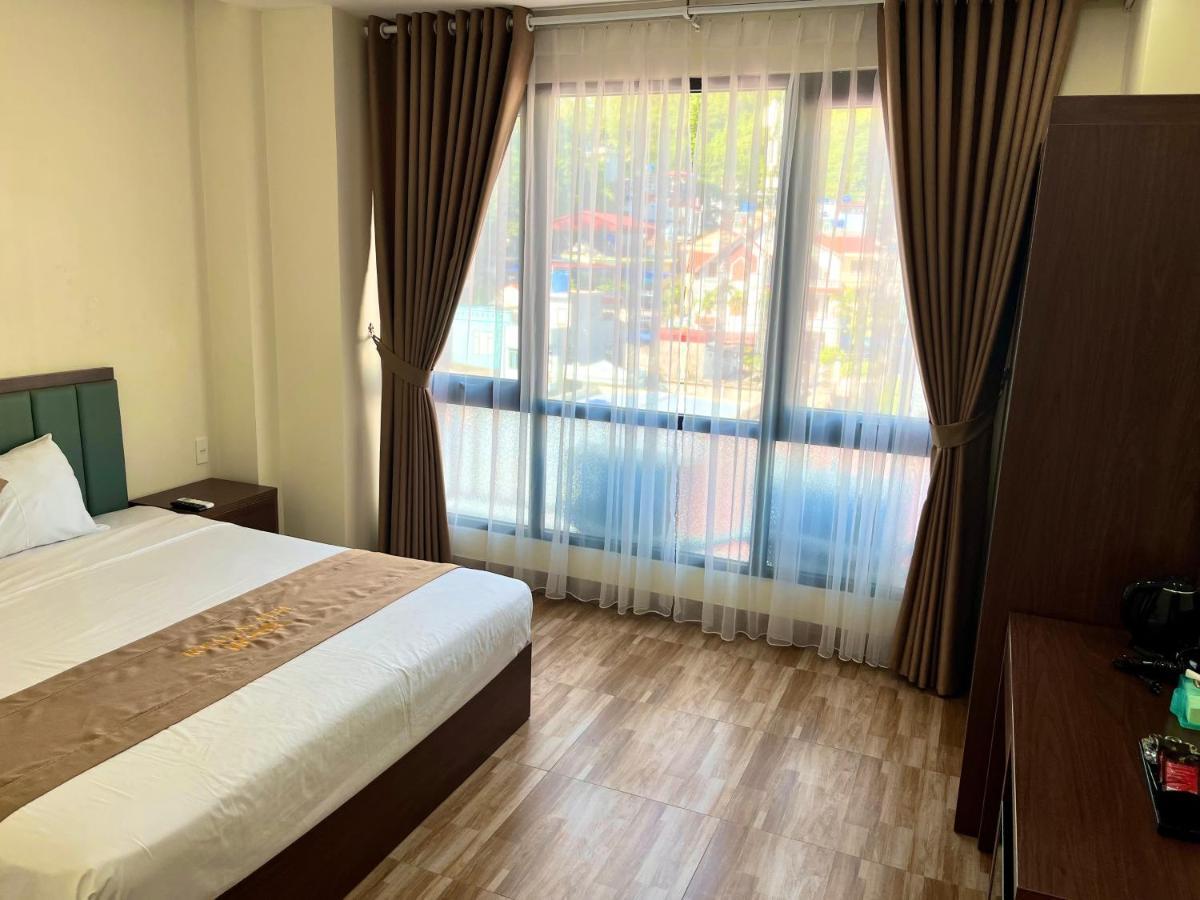 Cat Ba Rosalia Hotel Dong Khe Sau Bagian luar foto