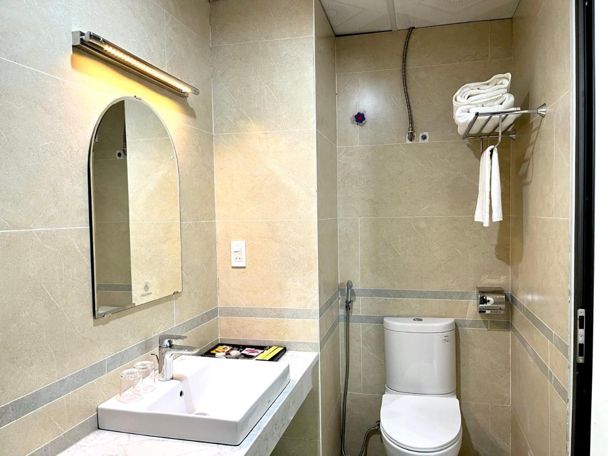 Cat Ba Rosalia Hotel Dong Khe Sau Bagian luar foto