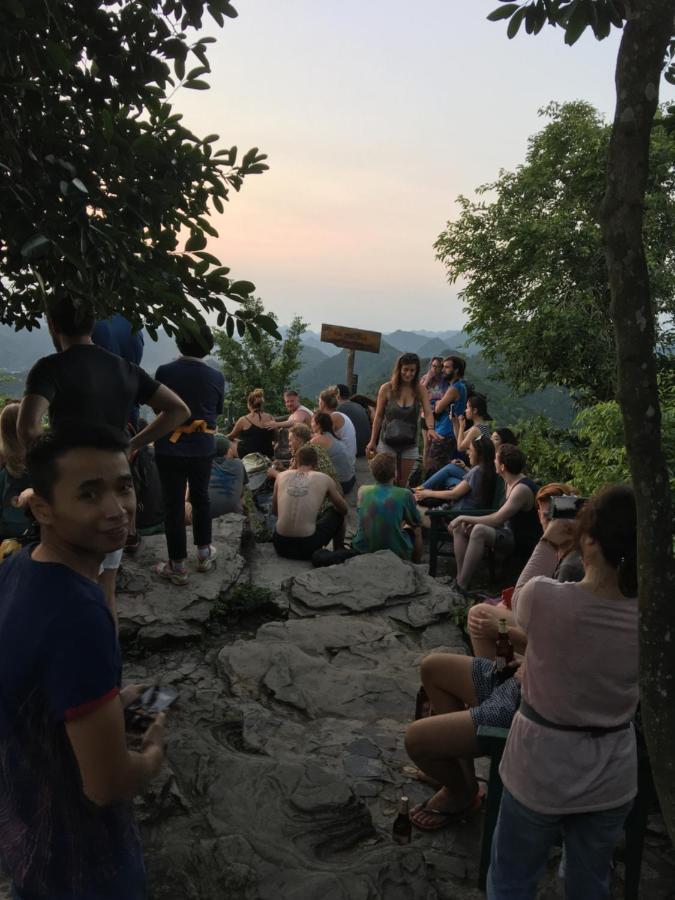 Cat Ba Rosalia Hotel Dong Khe Sau Bagian luar foto